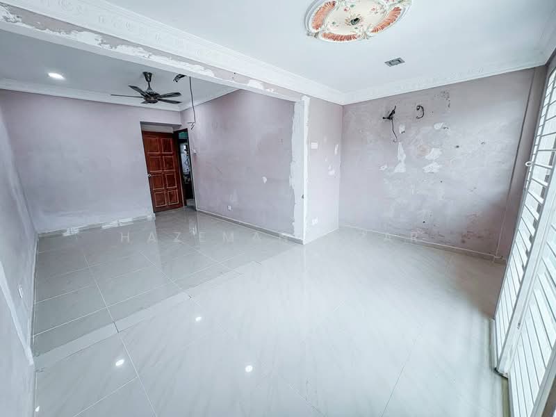 Rumah Teres 2 Tingkat untuk Dijual di Taman Sri Gombak (Gombak) - Hazeman Omar - Interior - PropertyGuru.com.my