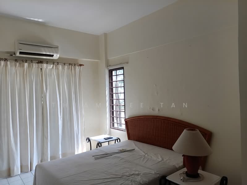 Condominium for Sale at Paradise Lagoon - Thiam Hee Tan - Bedroom - PropertyGuru.com.my