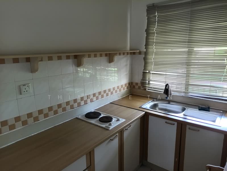Condominium for Sale at Paradise Lagoon - Thiam Hee Tan - Kitchen - PropertyGuru.com.my