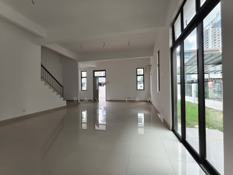 Semi-Detached House for Sale in Taman Mutiara Mas (Skudai) - Savy Law - Living Room - PropertyGuru.com.my