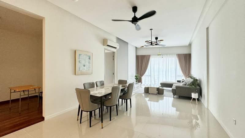 Service Residence for Rent at Sapphire Paradigm - Ivan Lee - Dining Room - PropertyGuru.com.my