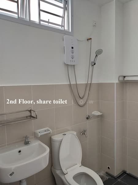 2-storey Terraced House for Rent in Pasir Gudang (Johor) - Ivy Low - Bathroom - PropertyGuru.com.my