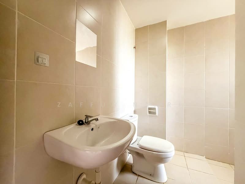 Rumah Teres 3 Tingkat untuk Dijual di Batang Kali (Selangor) - Zaffur Nazri - Bathroom - PropertyGuru.com.my