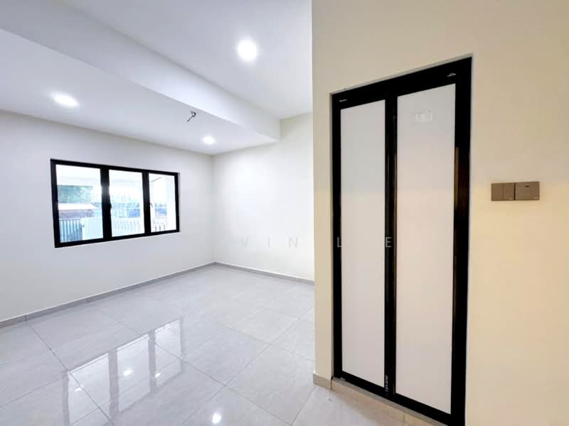 Rumah Teres 1 Tingkat untuk Dijual di Taman Abad (Johor Bahru) - Calvin Lee - PropertyGuru.com.my