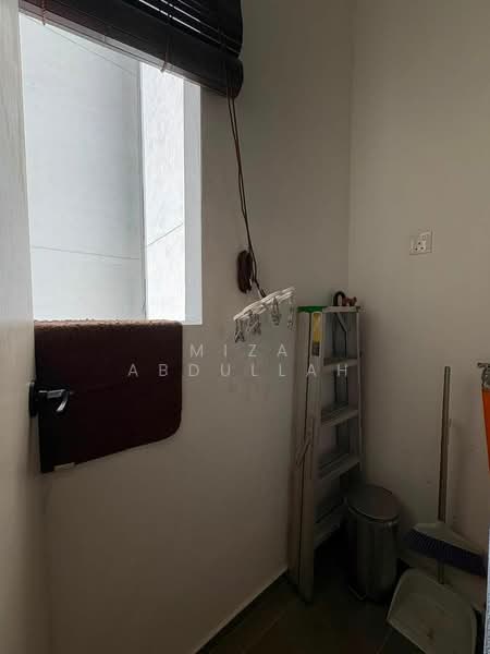Servis Apartment untuk Disewa di Kenwingston Platz - Miza Abdullah - Interior - PropertyGuru.com.my