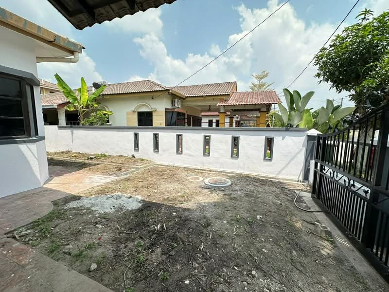 Bungalow for Sale in Bercham (Ipoh) - Sam Lam - Exterior - PropertyGuru.com.my