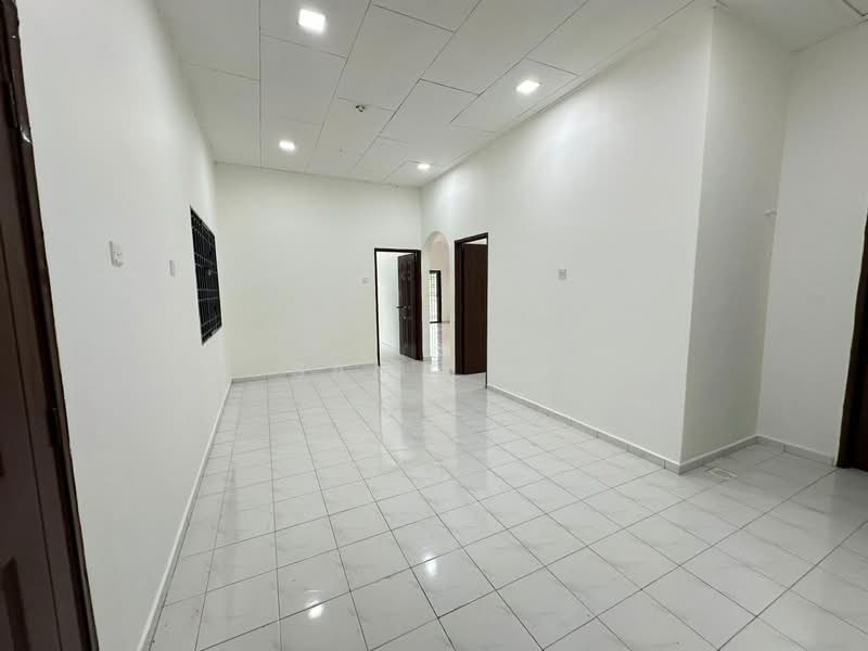 Bungalow for Sale in Bercham (Ipoh) - Sam Lam - Living Room - PropertyGuru.com.my