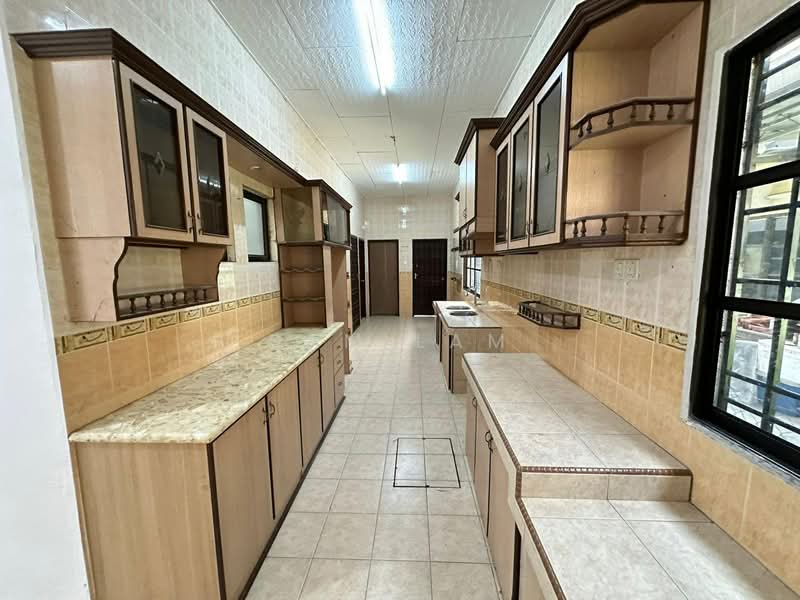 Bungalow for Sale in Bercham (Ipoh) - Sam Lam - Kitchen - PropertyGuru.com.my