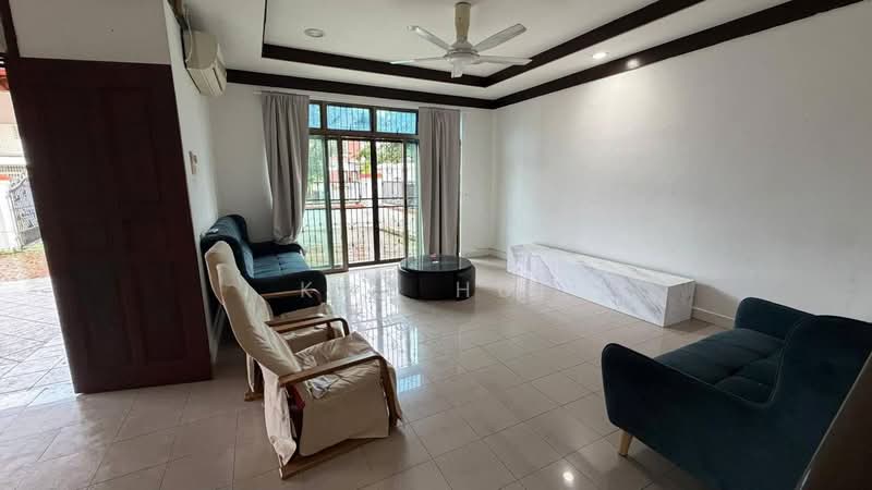 Rumah Berkembar untuk Dijual di Taman Impian Emas (Skudai) - Kok Hui - Living Room - PropertyGuru.com.my