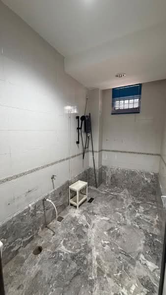 Rumah Berkembar untuk Dijual di Taman Impian Emas (Skudai) - Kok Hui - Bathroom - PropertyGuru.com.my