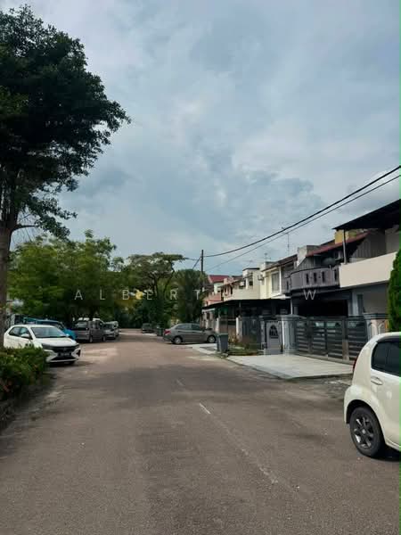 2-storey Terraced House for Sale in Ulu Tiram (Johor) - Albert Liew - Exterior - PropertyGuru.com.my