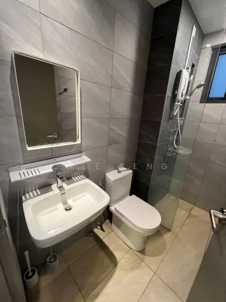 Kondominium untuk Disewa di Bennington Residences @ SkyArena - Chee Seng - Bathroom - PropertyGuru.com.my