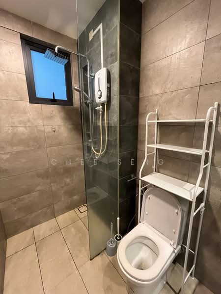 Kondominium untuk Disewa di Bennington Residences @ SkyArena - Chee Seng - Bathroom - PropertyGuru.com.my