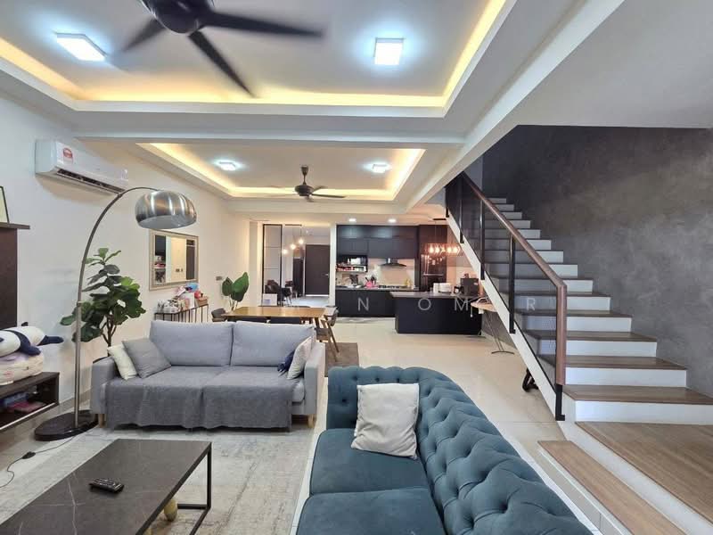 2-storey Terraced House for Sale in Denai Alam (Shah Alam) - Hazeman Omar - Living Room - PropertyGuru.com.my