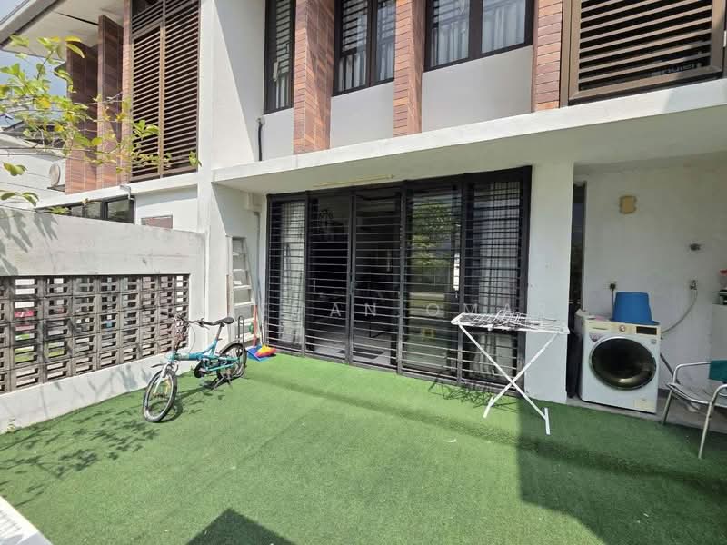 2-storey Terraced House for Sale in Denai Alam (Shah Alam) - Hazeman Omar - Exterior - PropertyGuru.com.my