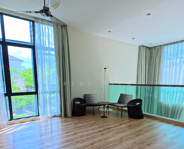 Rumah Berkembar untuk Dijual di Taman Bukit Serdang (Seri Kembangan) - Serene Siew - Living Room - PropertyGuru.com.my