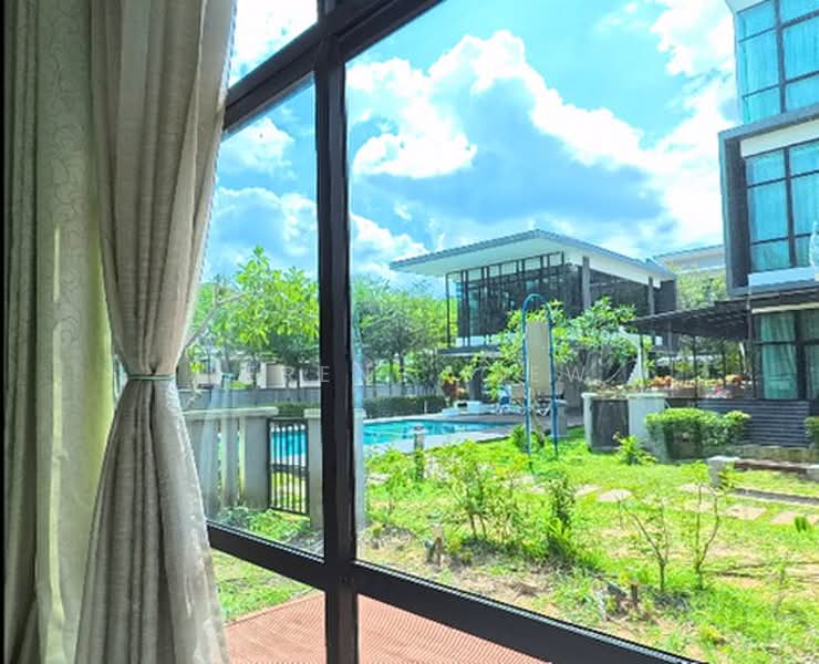 Rumah Berkembar untuk Dijual di Taman Bukit Serdang (Seri Kembangan) - Serene Siew - Exterior - PropertyGuru.com.my