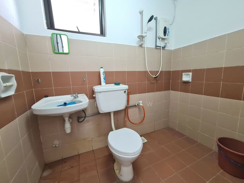 Condominium for Rent at Evergreen Park Acorn & Hazel - Ken Lew - Bathroom - PropertyGuru.com.my
