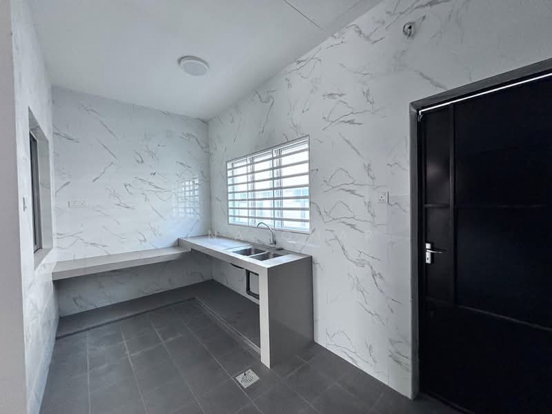 2-storey Terraced House for Sale in Chemor (Perak) - Rina Omar - Kitchen - PropertyGuru.com.my
