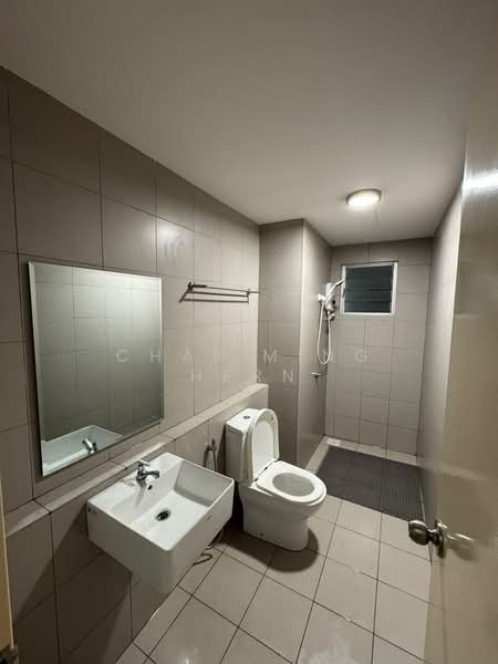Condominium for Rent at Lakefront Homes - Chai Ming Hern - Bathroom - PropertyGuru.com.my