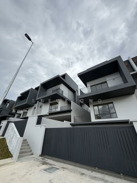 Semi-Detached House for Sale in Bukit Wangsamas (Setiawangsa) - Steve Ong - Exterior - PropertyGuru.com.my