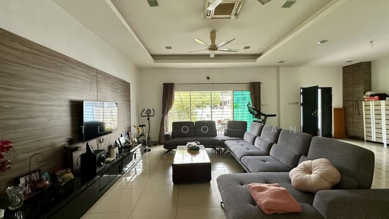 Rumah Berkembar untuk Dijual di Taman Lucky (Bangsar) - Tian Soon Tan - Living Room - PropertyGuru.com.my