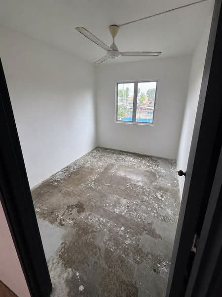 Rumah Flat untuk Dijual di Kampung Lindungan PJS 8 - Miza Abdullah - Interior - PropertyGuru.com.my