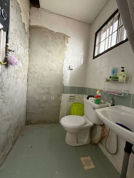 Apartment for Sale at Residensi Bintawa Riverfront (PR1MA @ Bintawa Riverfront) - Jeno Tan - Bathroom - PropertyGuru.com.my