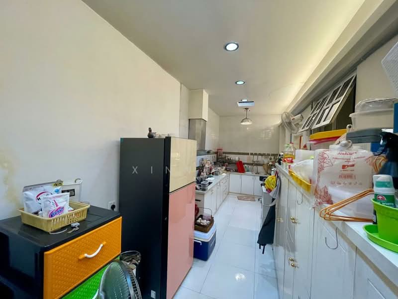 Rumah Berkembar untuk Dijual di Island Glades (Jelutong) - Xinnee . - Kitchen - PropertyGuru.com.my