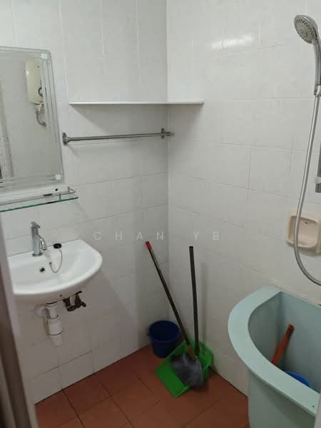 Condominium for Rent at Taman Desa Relau 2 - Chan YB - Bathroom - PropertyGuru.com.my
