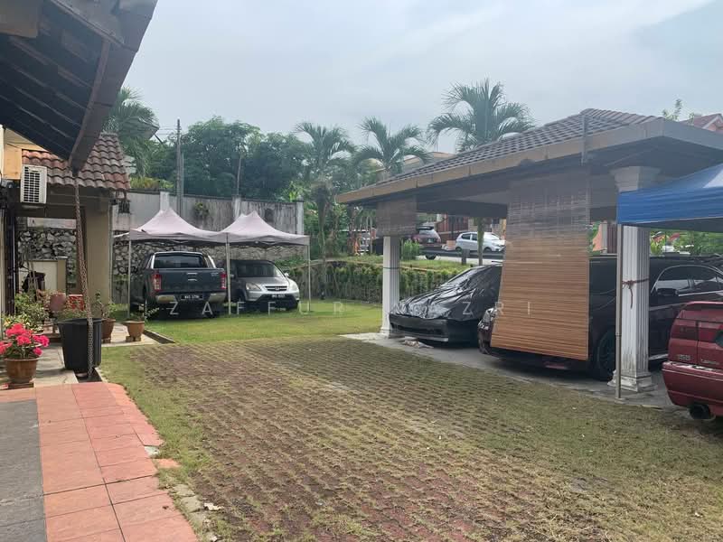 Rumah Teres 2 Tingkat untuk Dijual di Saujana Impian (Kajang) - Zaffur Nazri - Exterior - PropertyGuru.com.my