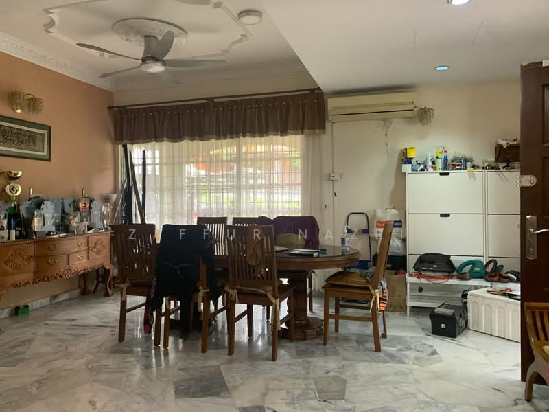Rumah Teres 2 Tingkat untuk Dijual di Saujana Impian (Kajang) - Zaffur Nazri - Dining Room - PropertyGuru.com.my