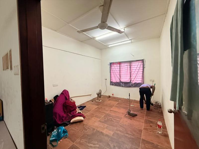 Shop for Sale in Desa Jaya Kepong (Kepong) - Sean Yong - Interior - PropertyGuru.com.my
