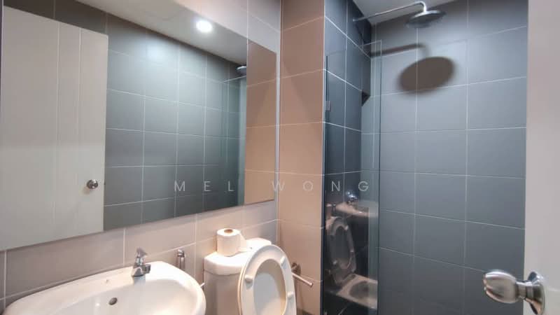 Kondominium untuk Dijual di Boulevard Residence - Mel Wong - Bathroom - PropertyGuru.com.my