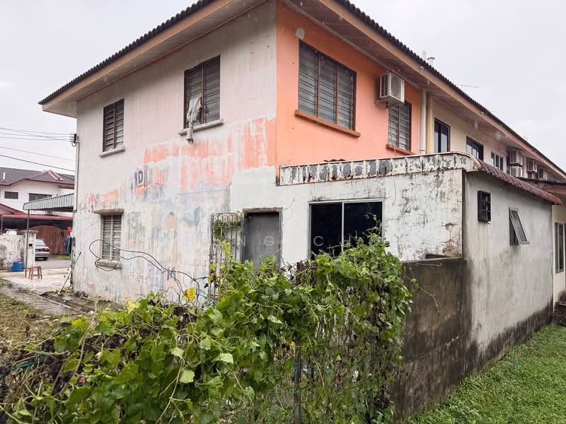 2-storey Terraced House for Sale in Taman Nusantara (Iskandar Puteri (Nusajaya)) - Fu Heng Chong - Exterior - PropertyGuru.com.my