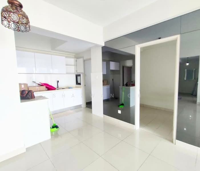 Kondominium untuk Dijual di Hillpark Residence - Shazwan CH - Kitchen - PropertyGuru.com.my