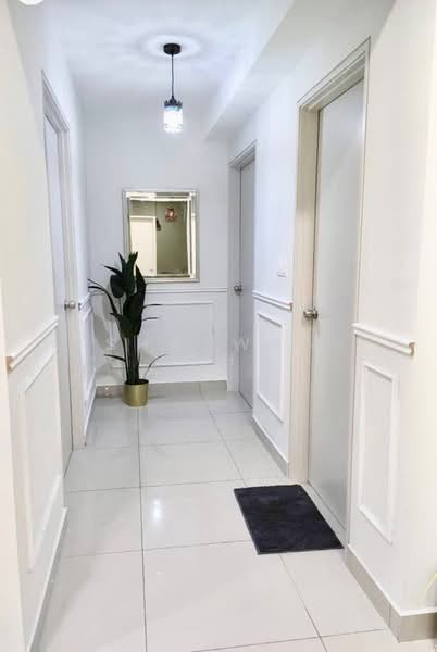 Kondominium untuk Dijual di Hillpark Residence - Shazwan CH - Corridor - PropertyGuru.com.my