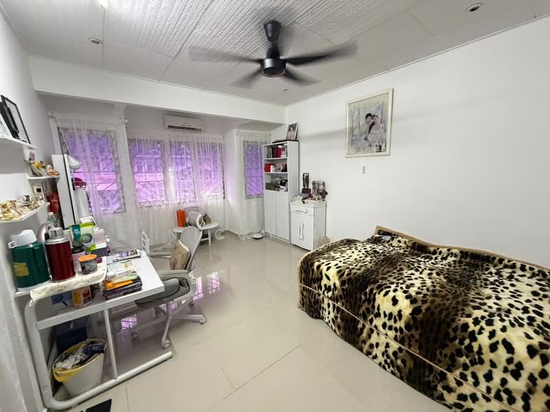 2-storey Terraced House for Sale in Bandar Country Homes (Rawang) - Nicky Lai - Bedroom - PropertyGuru.com.my