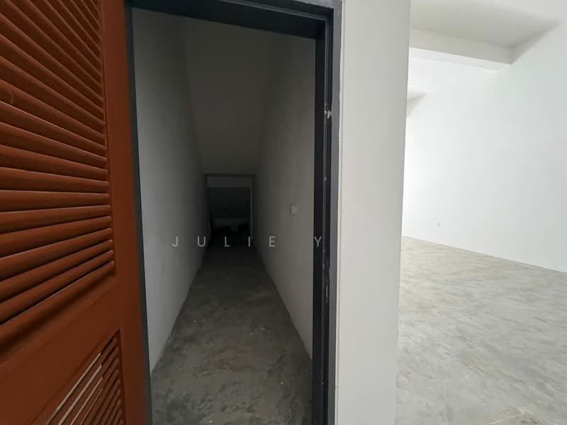 Shop for Rent in Iskandar Puteri (Nusajaya) (Johor) - Julie Yew - Interior - PropertyGuru.com.my