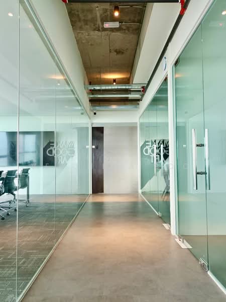 Office for Sale in George Town (Penang) - Veronica Boo - Corridor - PropertyGuru.com.my