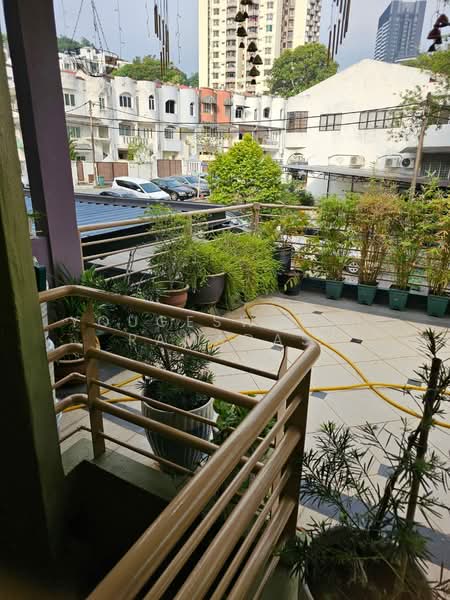 2.5-storey Terraced House for Sale in Taman Persiaran Desa (Seputeh) - YOUGESWARAN RAMADAS - Exterior - PropertyGuru.com.my