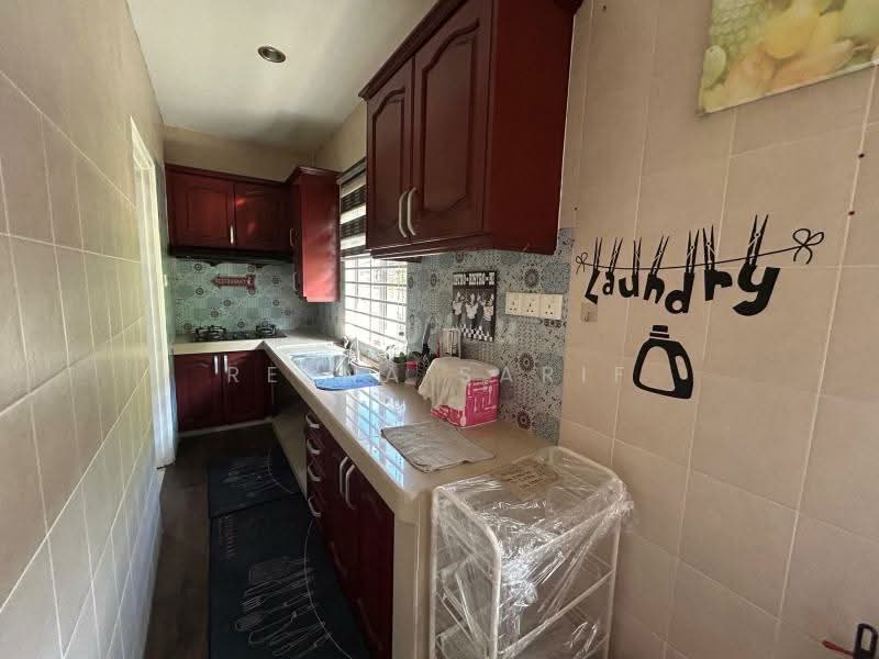2-storey Terraced House for Sale in Sunway Kayangan (Shah Alam) - Reena Sarif - Kitchen - PropertyGuru.com.my
