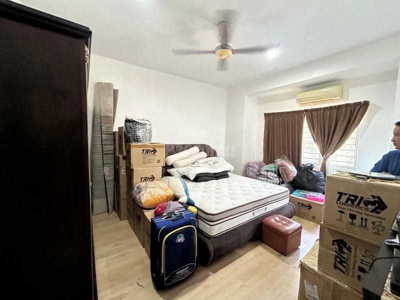 2-storey Terraced House for Sale in Sunway Kayangan (Shah Alam) - Reena Sarif - Bedroom - PropertyGuru.com.my