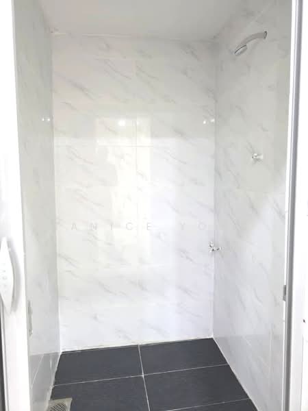 1-storey Terraced House for Sale in Skudai (Johor) - Janice Yong - Bathroom - PropertyGuru.com.my