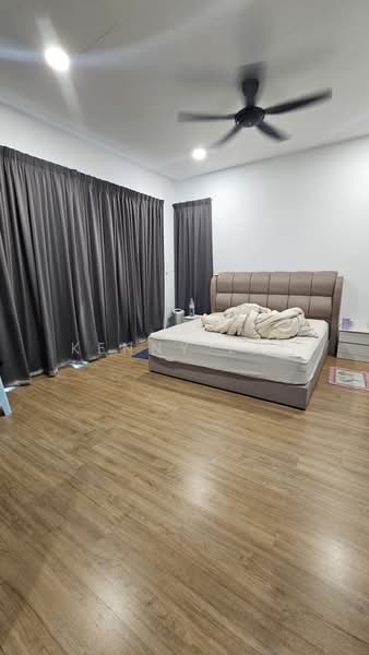 Semi-Detached House for Sale in Bandar Sungai Long (Selangor) - Kenny Lai - Bedroom - PropertyGuru.com.my