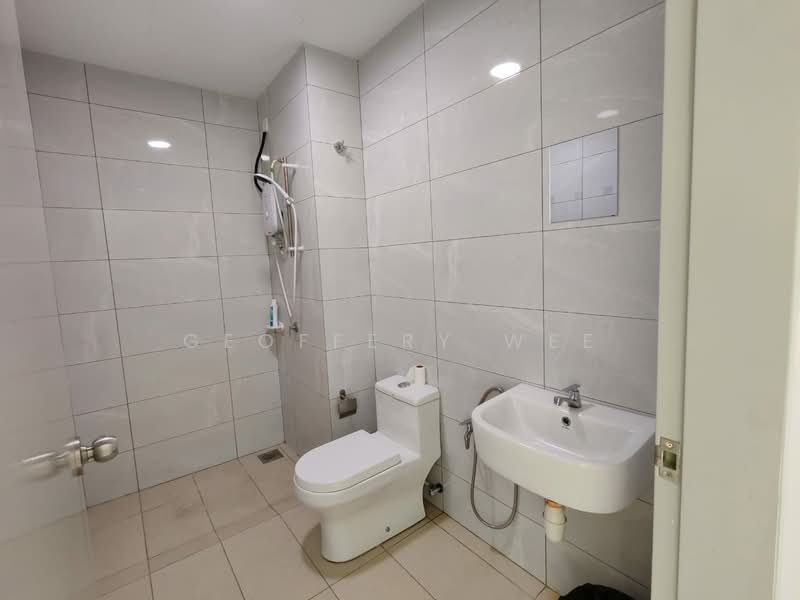 Service Residence for Rent at Amber Cove - Geoffery Wee - Bathroom - PropertyGuru.com.my