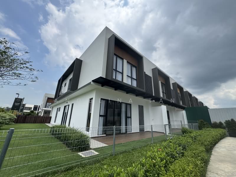 Rumah Kluster untuk Dijual di Gelang Patah (Johor) - Angelina Tan - PropertyGuru.com.my