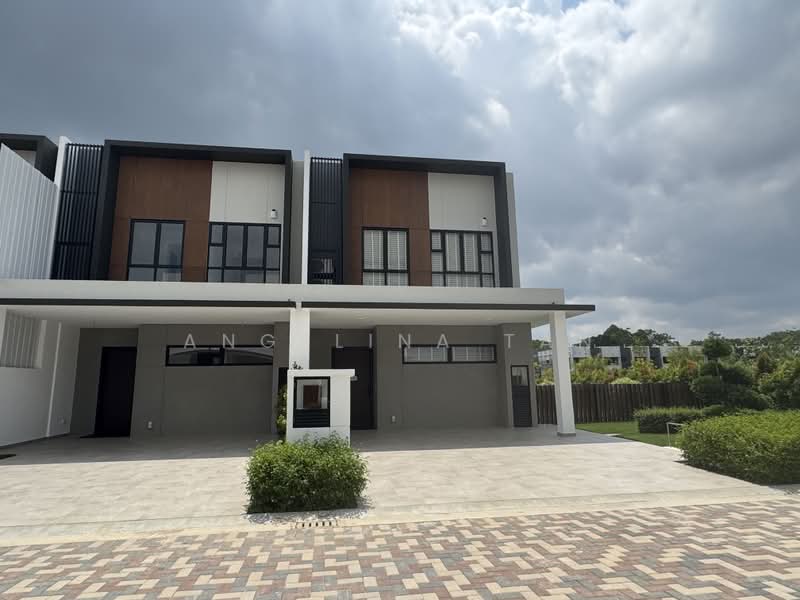 Rumah Kluster untuk Dijual di Gelang Patah (Johor) - Angelina Tan - PropertyGuru.com.my