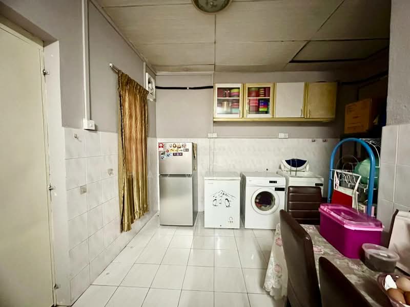 Rumah Teres 2 Tingkat untuk Dijual di Seksyen 5, Bandar Kinrara (Puchong) - Shazwan CH - Kitchen - PropertyGuru.com.my