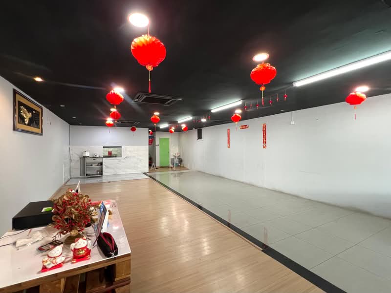 Shop for Rent in Sea Park (Petaling Jaya) - Keanu Tan - Interior - PropertyGuru.com.my